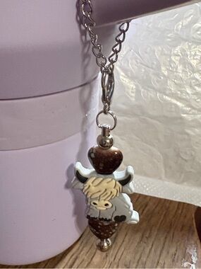 Tumbler Bull Charm